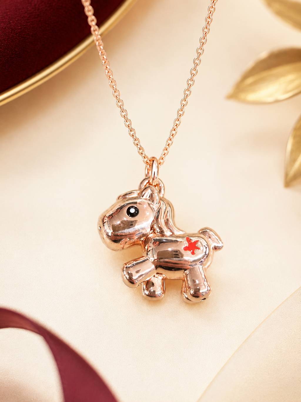 Liontin Pony Rose Gold