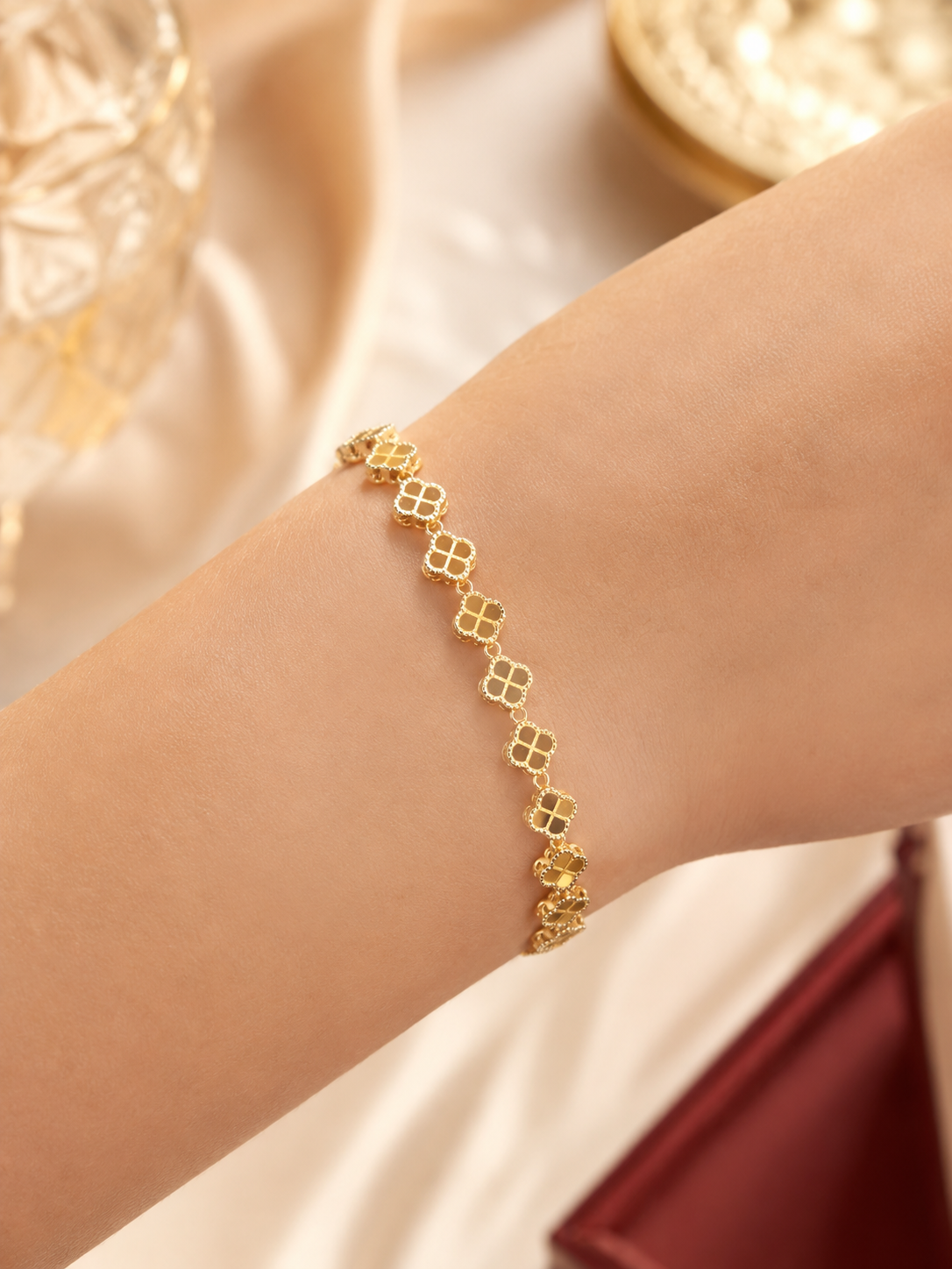 Gelang Gold Cloves