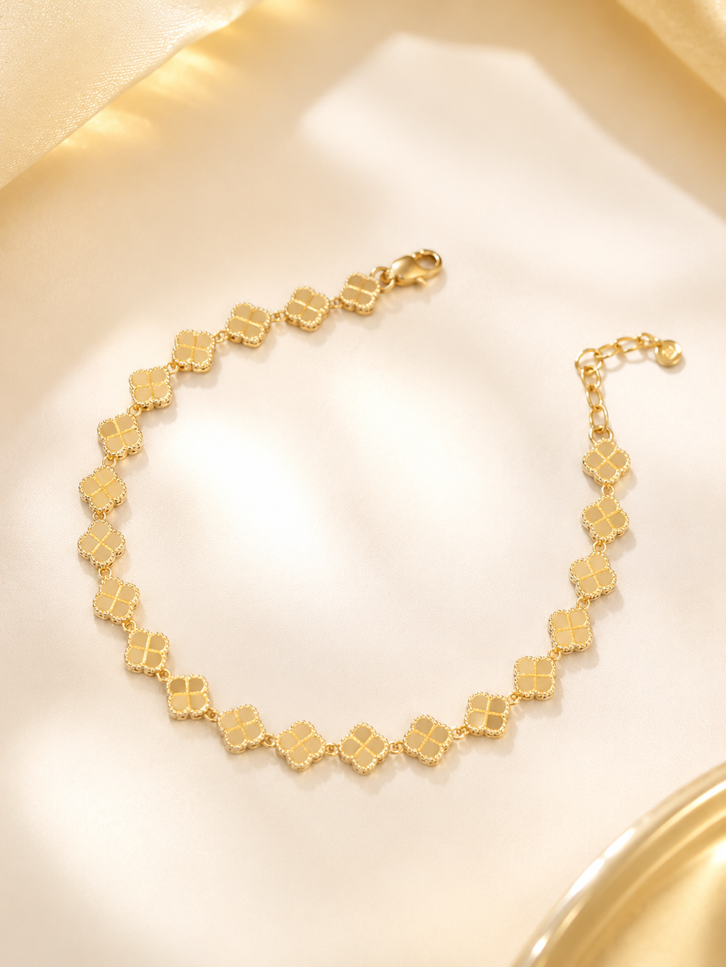 Gelang Gold Cloves