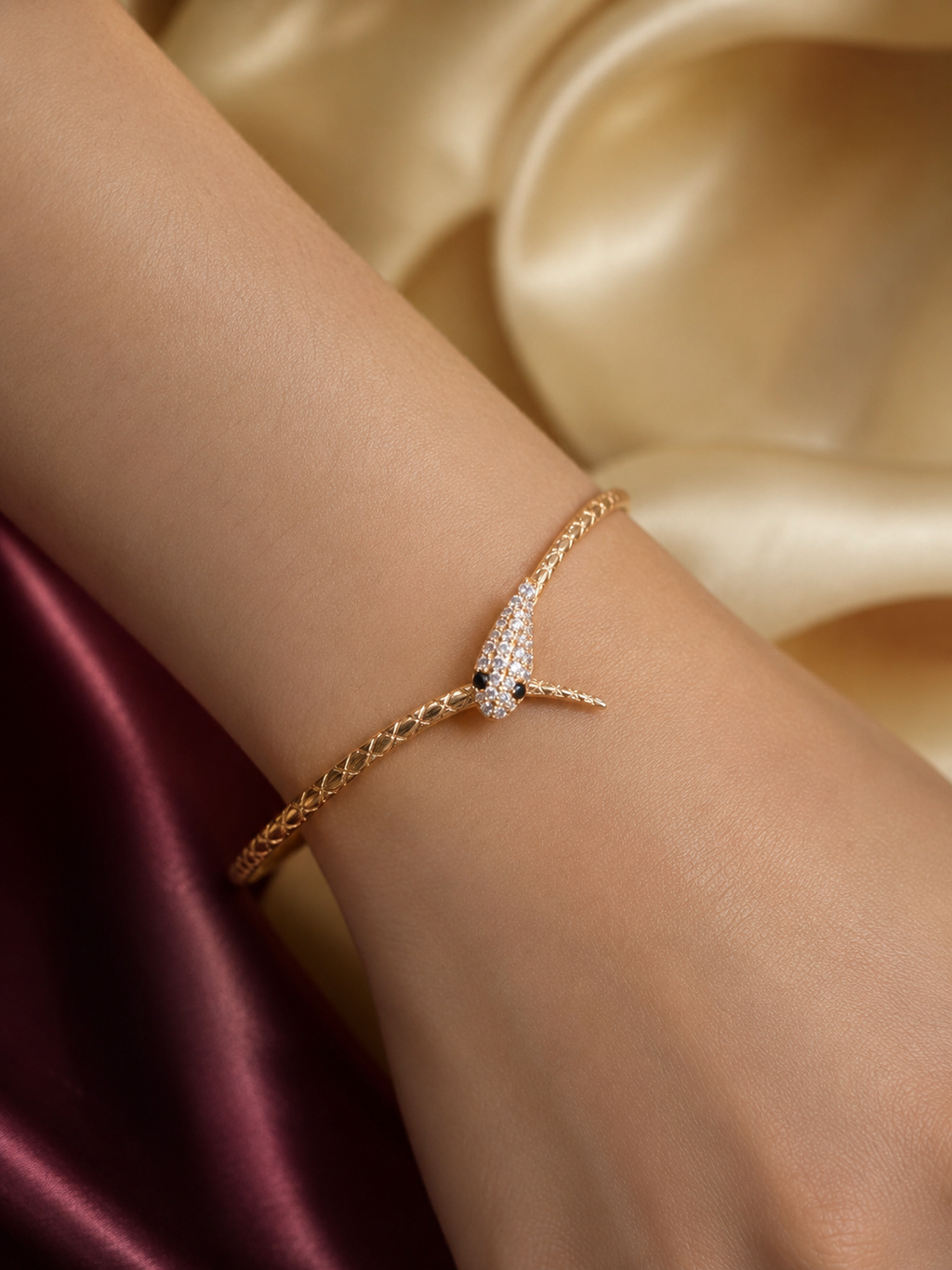 Gelang Bangle Ular Kristal