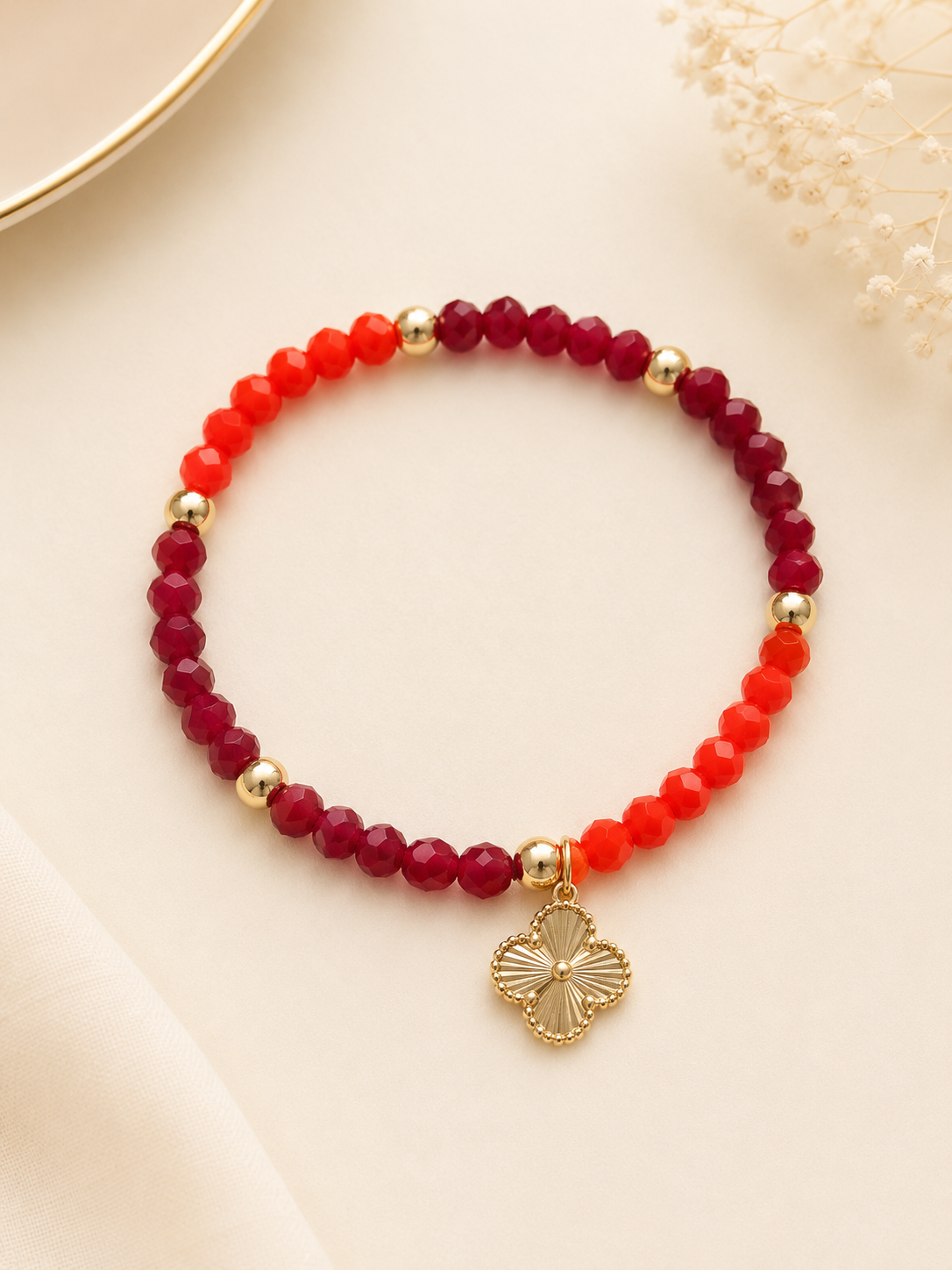 Gelang Kristal Merah Clove