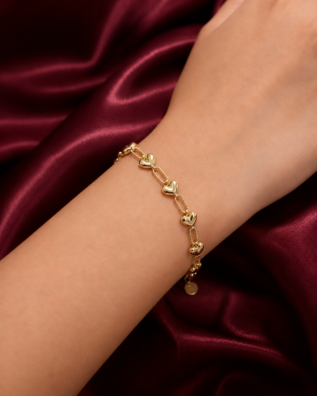 Gelang Peniti Love