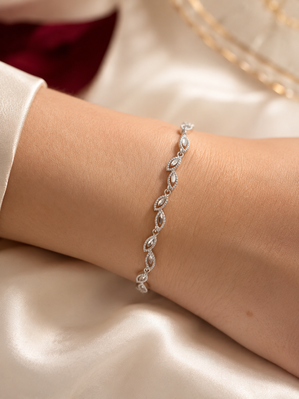 Gelang Daun Mata